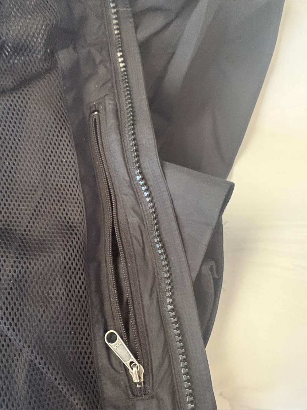 Marmot Black Packable Shell Jacket - Picture 6 of 7